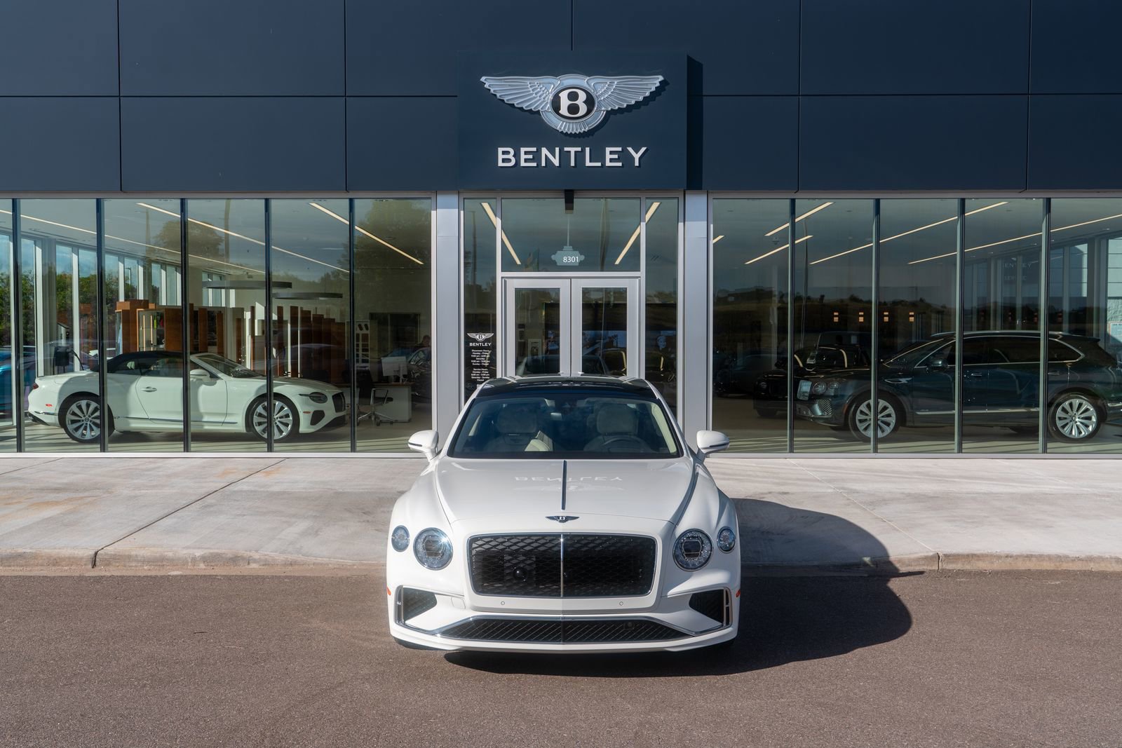 New 2026 Bentley Flying Spur Plug-In Hybrid image 3