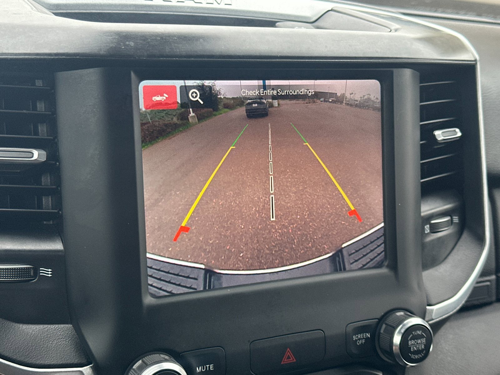 Used 2024 RAM 2500 Big Horn image 17