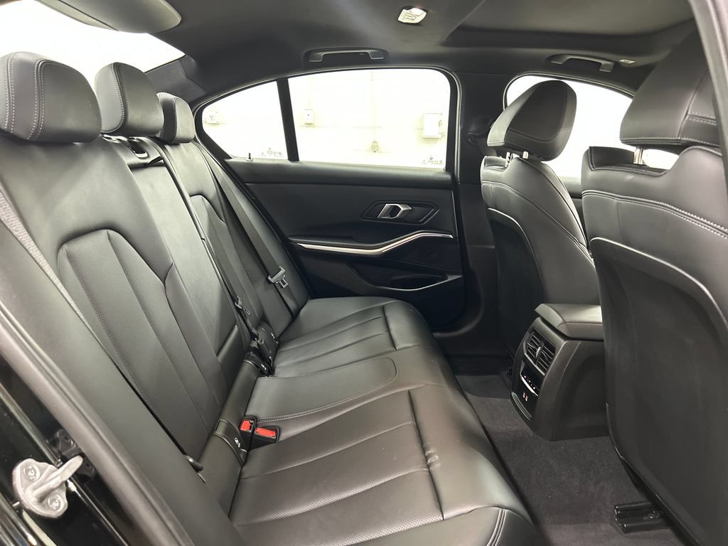 Used 2026 BMW 330i Sedan RWD image 18