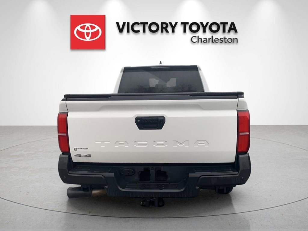 Used 2024 Toyota Tacoma SR image 5