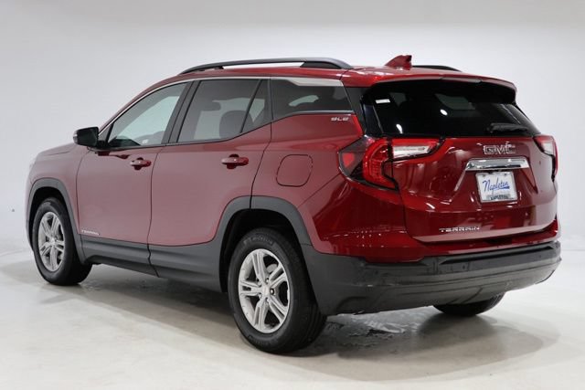 Used 2023 GMC Terrain SLE w/ Driver Convenience Package FWD image 5
