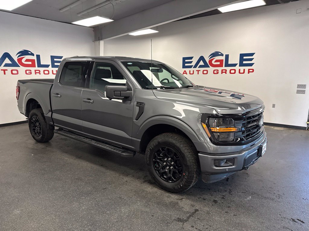 New 2026 Ford F150 XLT w/ Equipment Group 302A MID