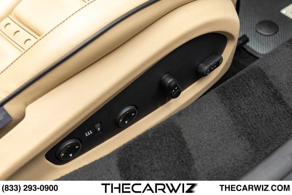 Used 2015 Ferrari 458 Spider RWD image 93