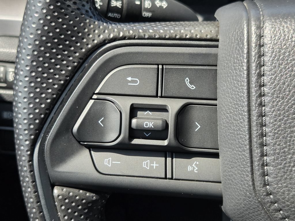 Used 2026 Toyota Tacoma SR5 AWD/4WD image 23