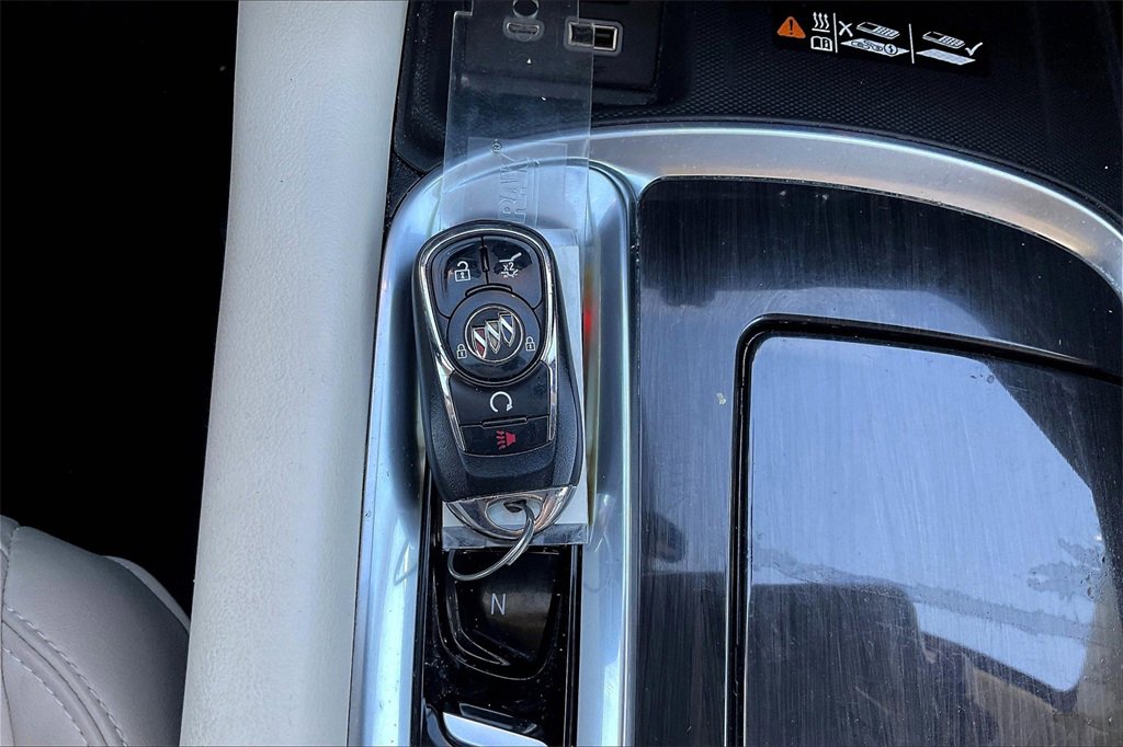 Used 2023 Buick Enclave Essence w/ Experience Buick Package image 10