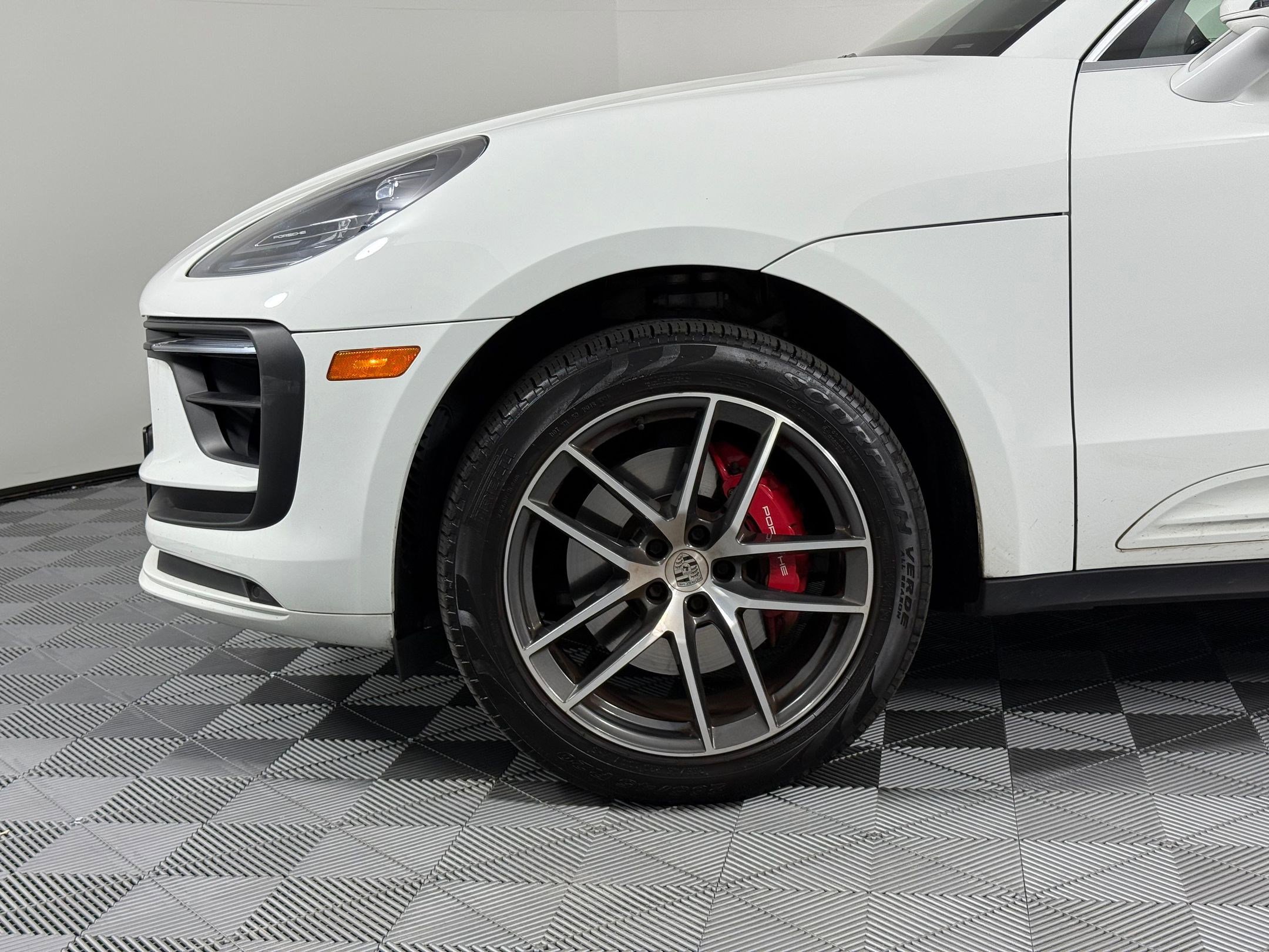 Used 2022 Porsche Macan S image 12