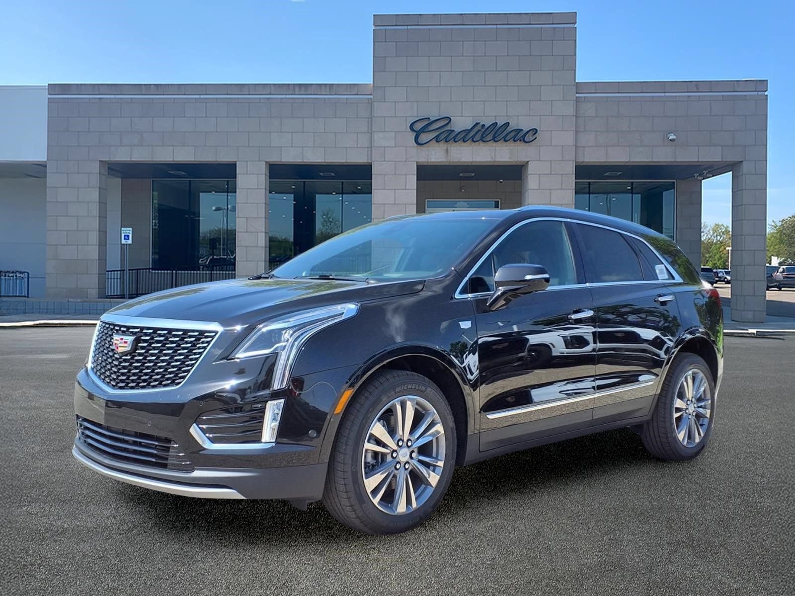 New 2026 Cadillac XT5 Premium Luxury w/ LPO, Floor Liner Package AWD/4WD 360° Tour
