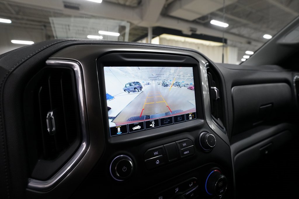 Used 2021 Chevrolet Silverado 2500 LTZ w/ LTZ Convenience Package image 19