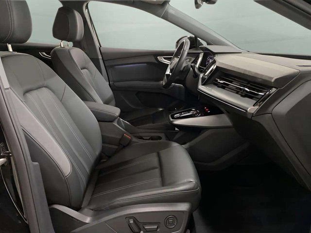 Used 2024 Audi Q4 e-tron Premium w/ Convenience Package image 82