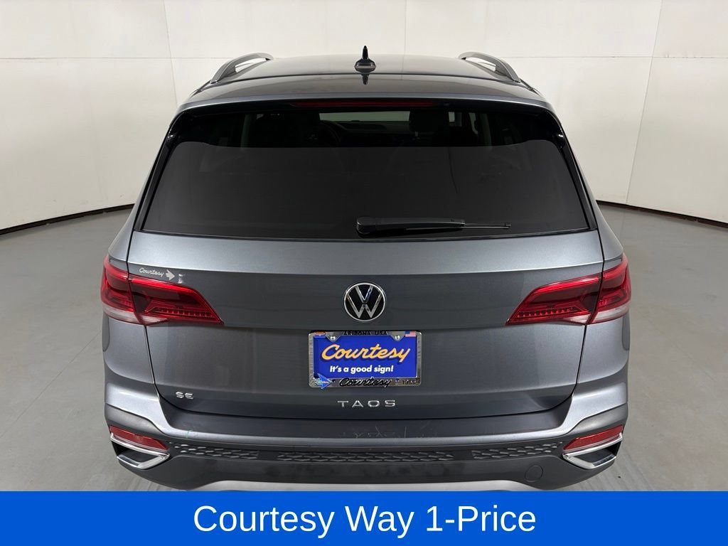 Used 2024 Volkswagen Taos SE FWD image 9