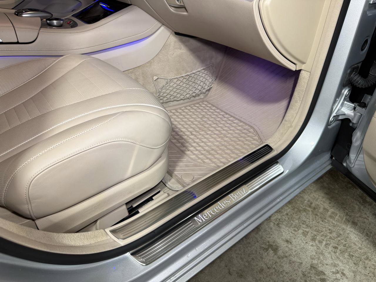 Used 2015 Mercedes-Benz S 550 Sedan w/ Premium 1 Package image 30