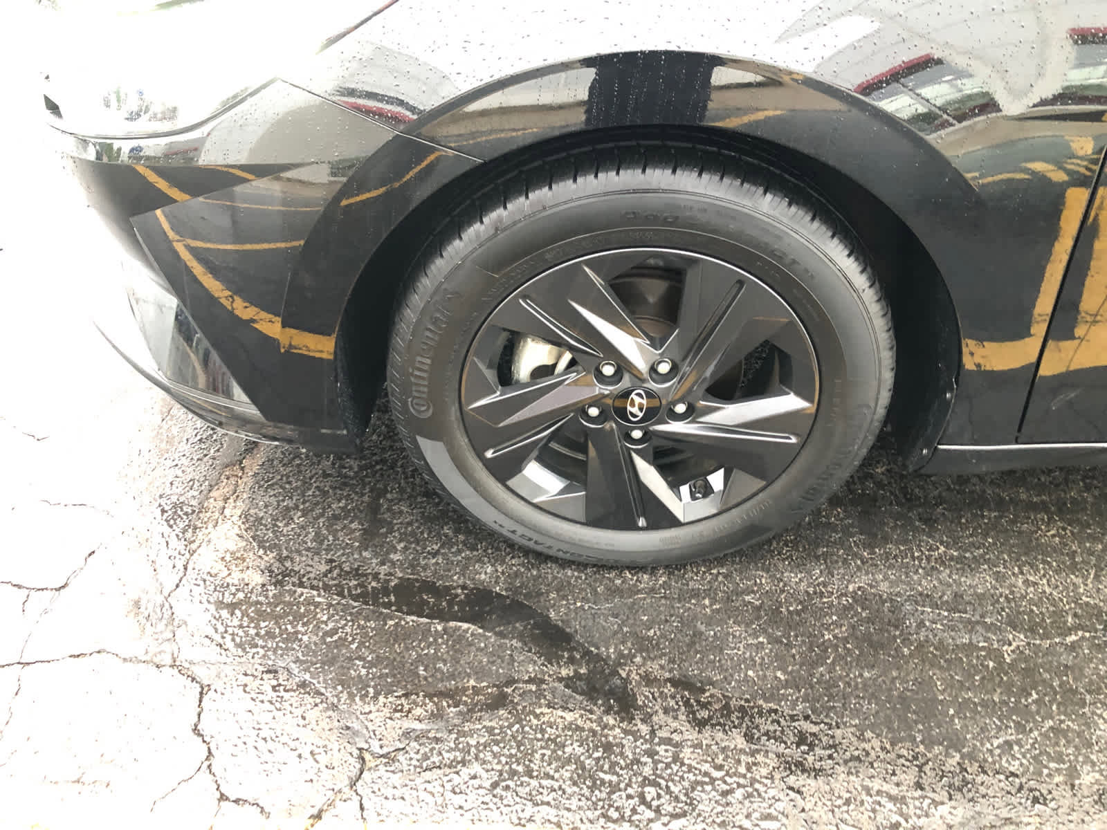 Used 2023 Hyundai Elantra SEL w/ Cargo Package FWD image 28
