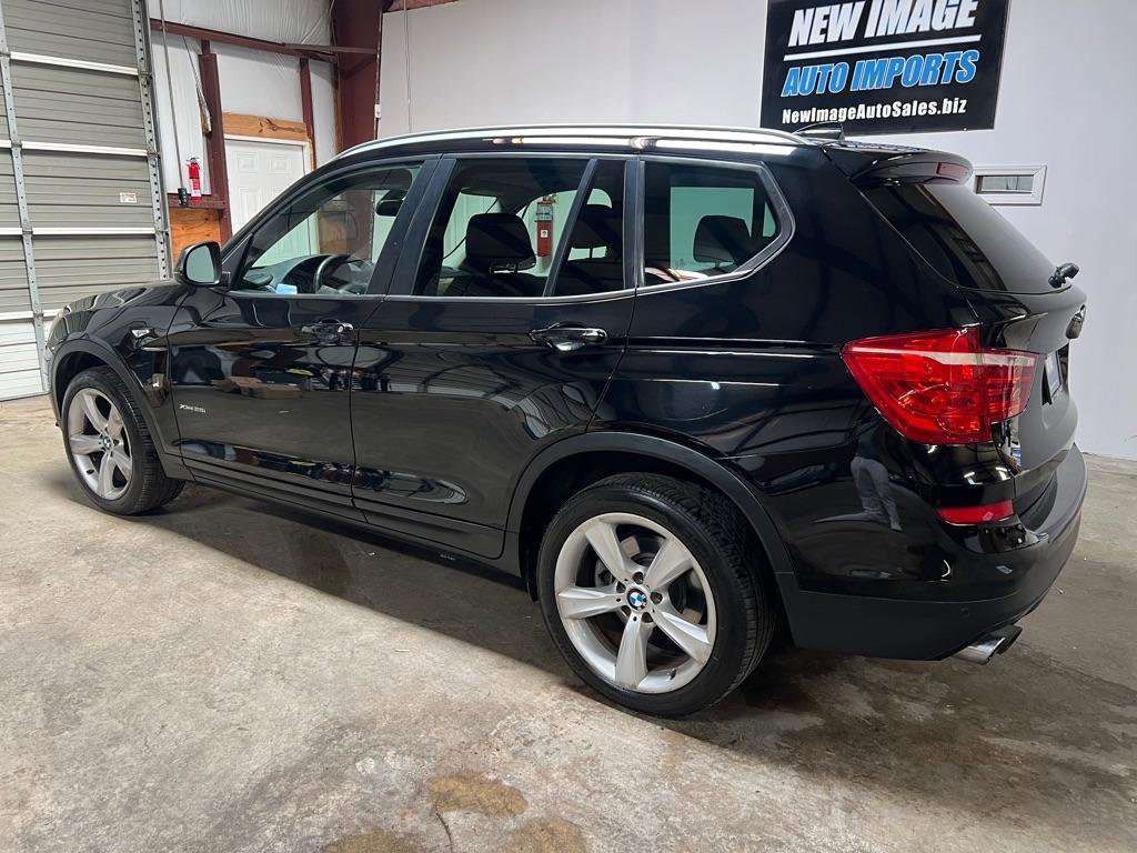 Used 2017 BMW X3 xDrive28i AWD/4WD image 7