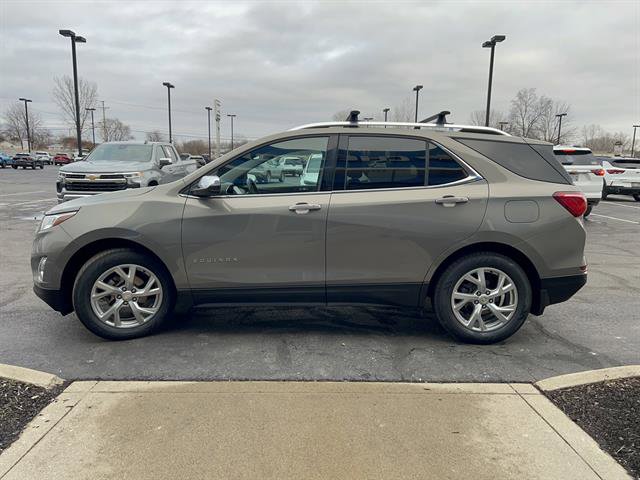 Used 2018 Chevrolet Equinox Premier image 4