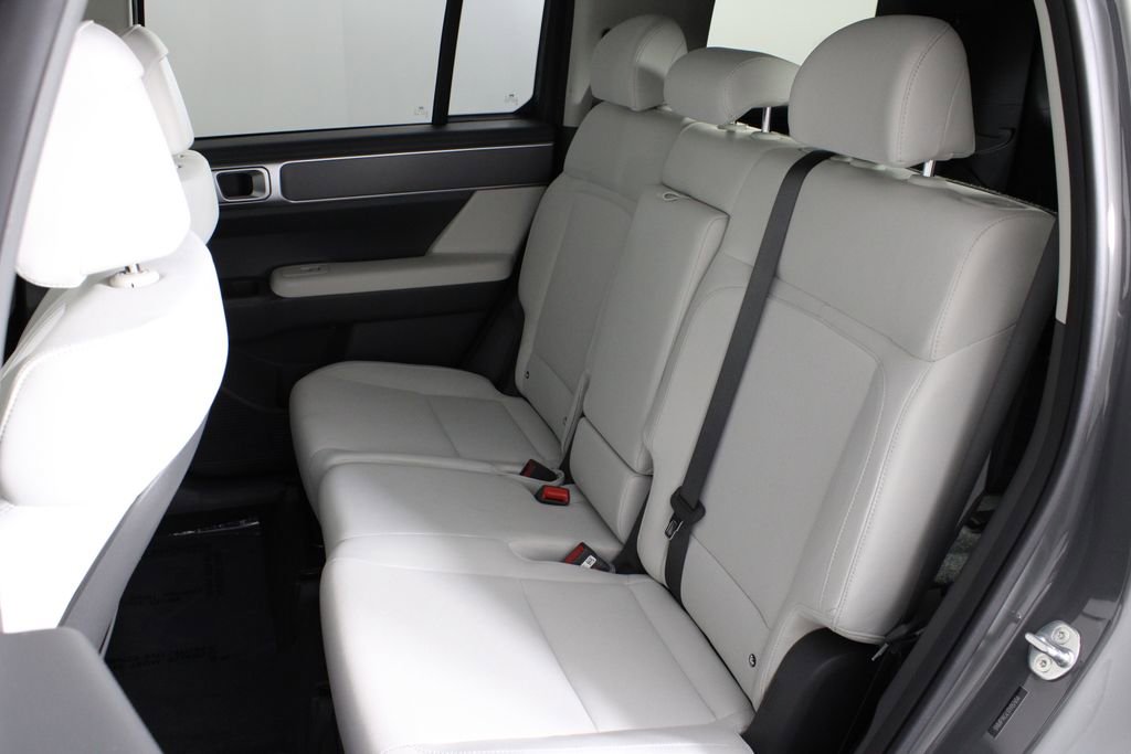 Certified 2026 Hyundai Santa Fe SE image 21