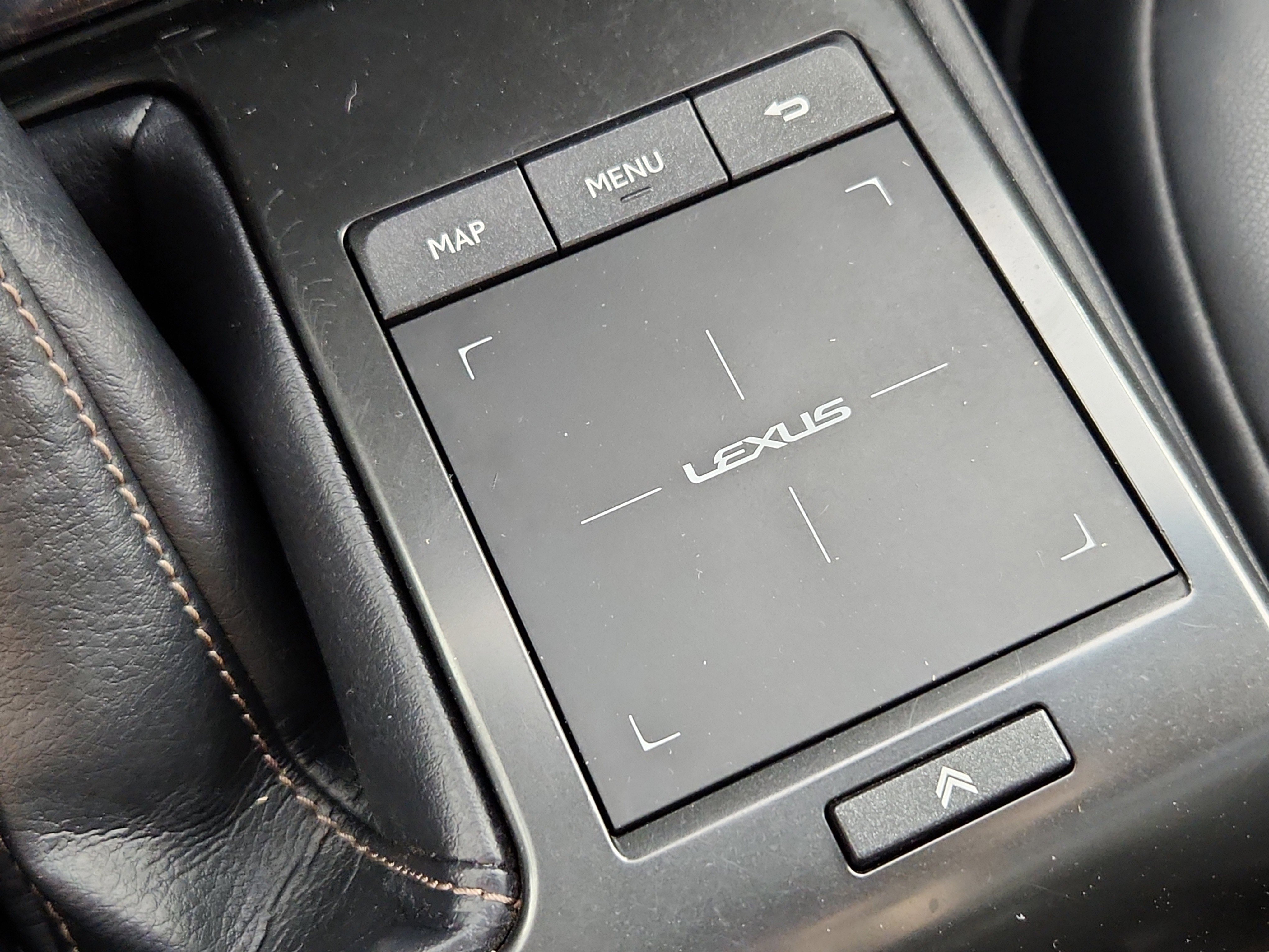 Used 2022 Lexus GX 460 Premium w/ Premium Package image 27