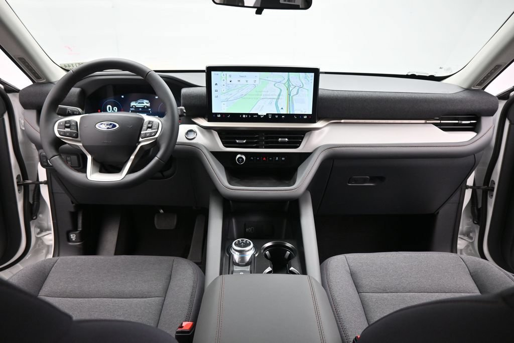 New 2026 Ford Explorer Active RWD image 21