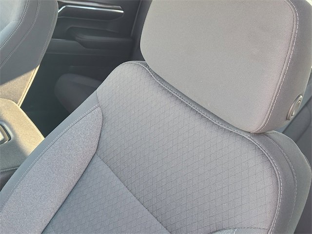 Used 2024 Chevrolet Silverado 1500 LT image 24