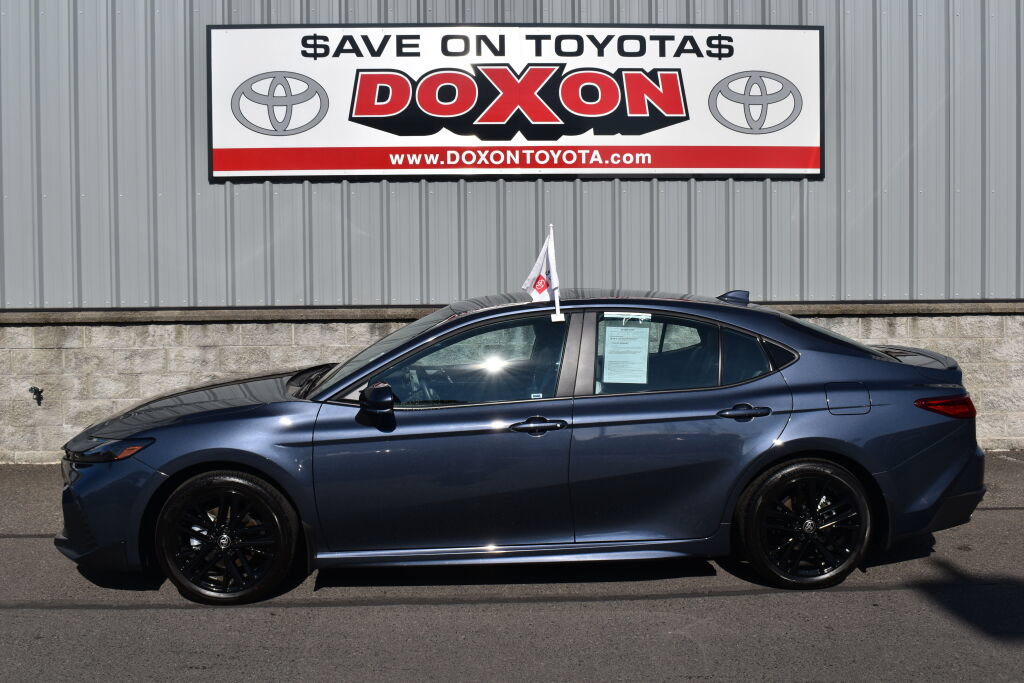 Certified 2026 Toyota Camry SE w/ Convenience Package AWD/4WD image 4