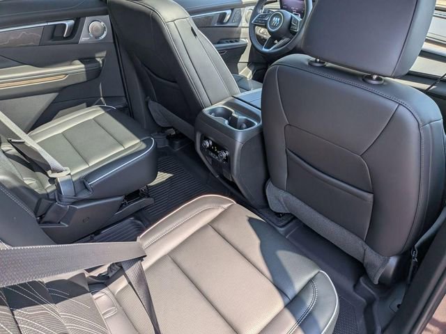 Used 2026 Buick Enclave Avenir w/ Super Cruise Package AWD/4WD image 34