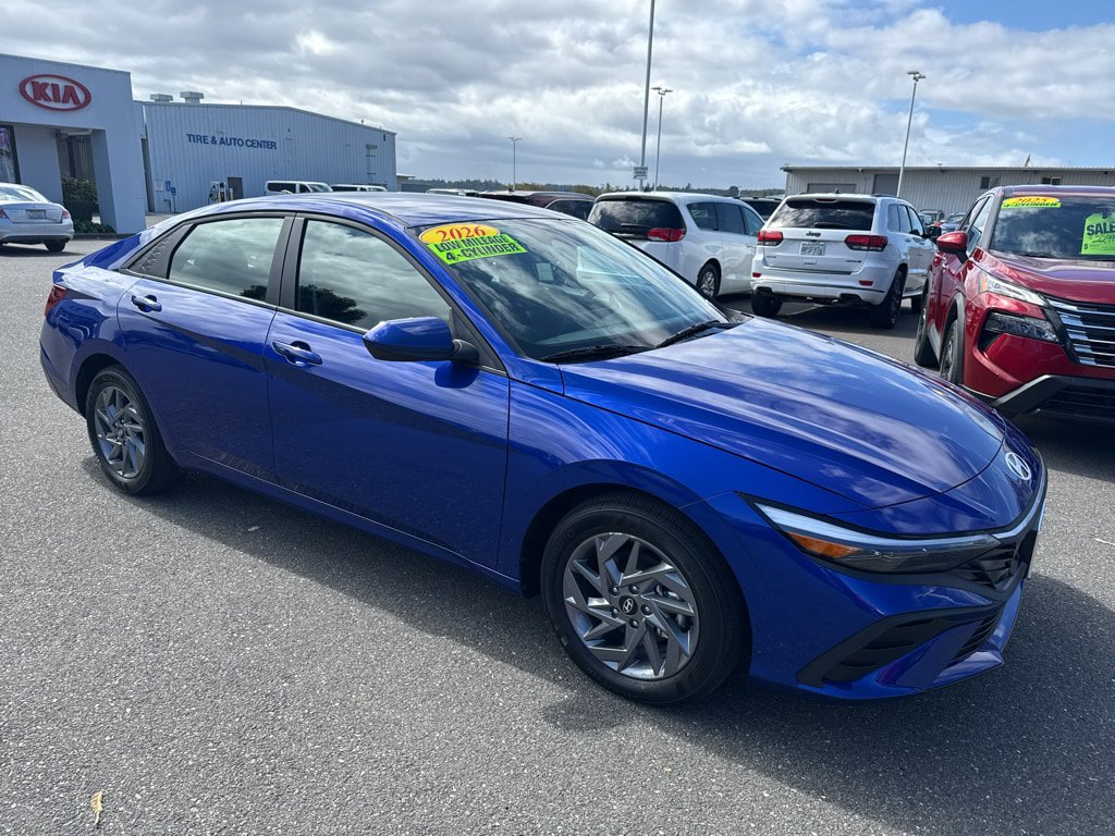 Used 2026 Hyundai Elantra Hybrid FWD image 21