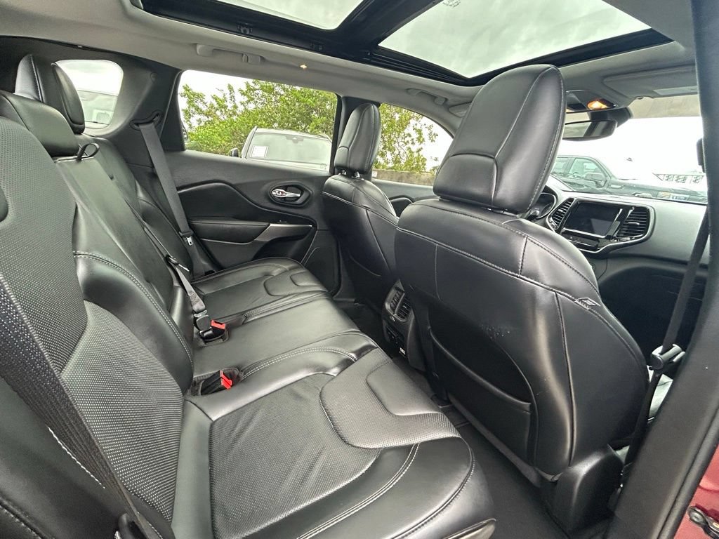 Certified 2020 Jeep Cherokee Limited AWD/4WD image 35