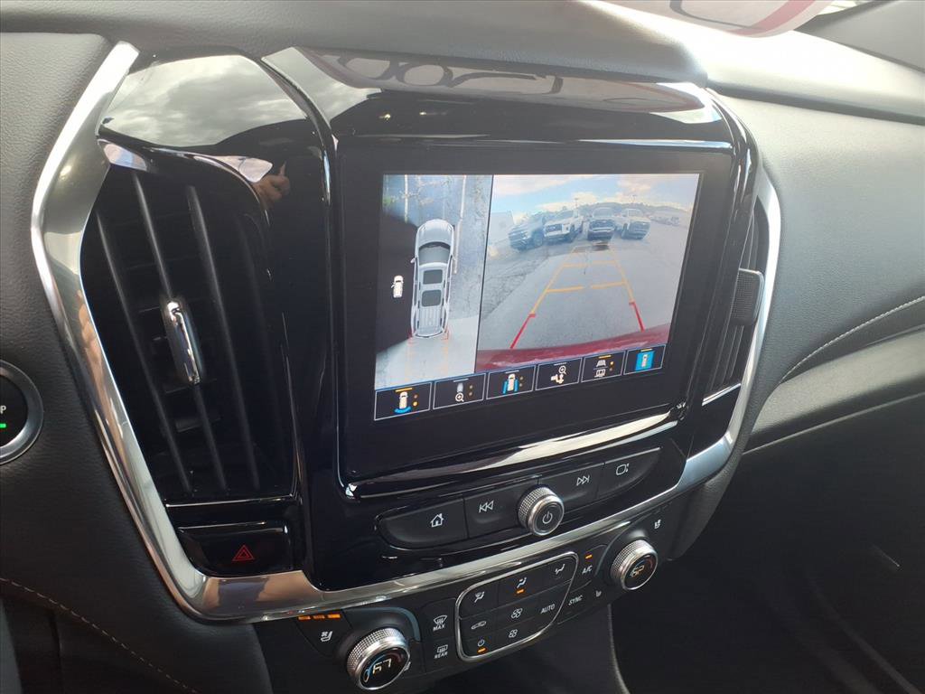 Certified 2023 Chevrolet Traverse Premier image 17
