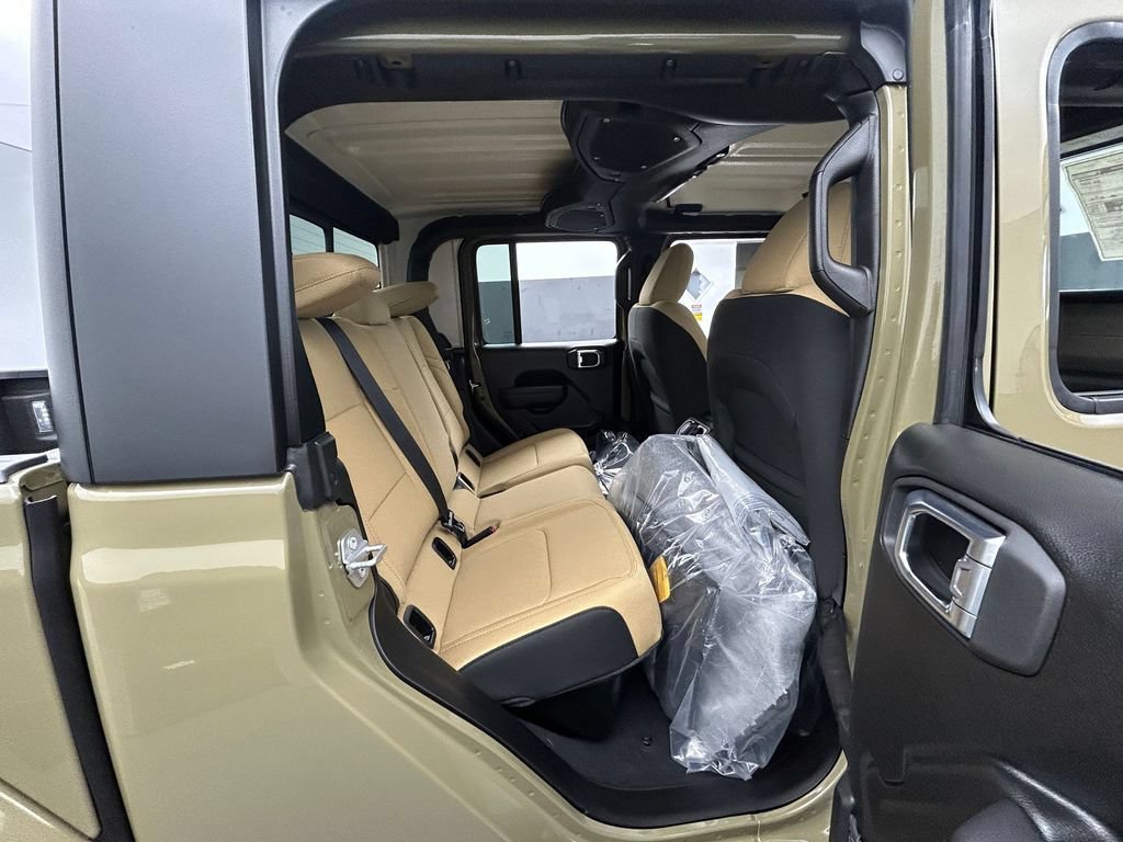 New 2026 Jeep Gladiator Willys AWD/4WD image 26