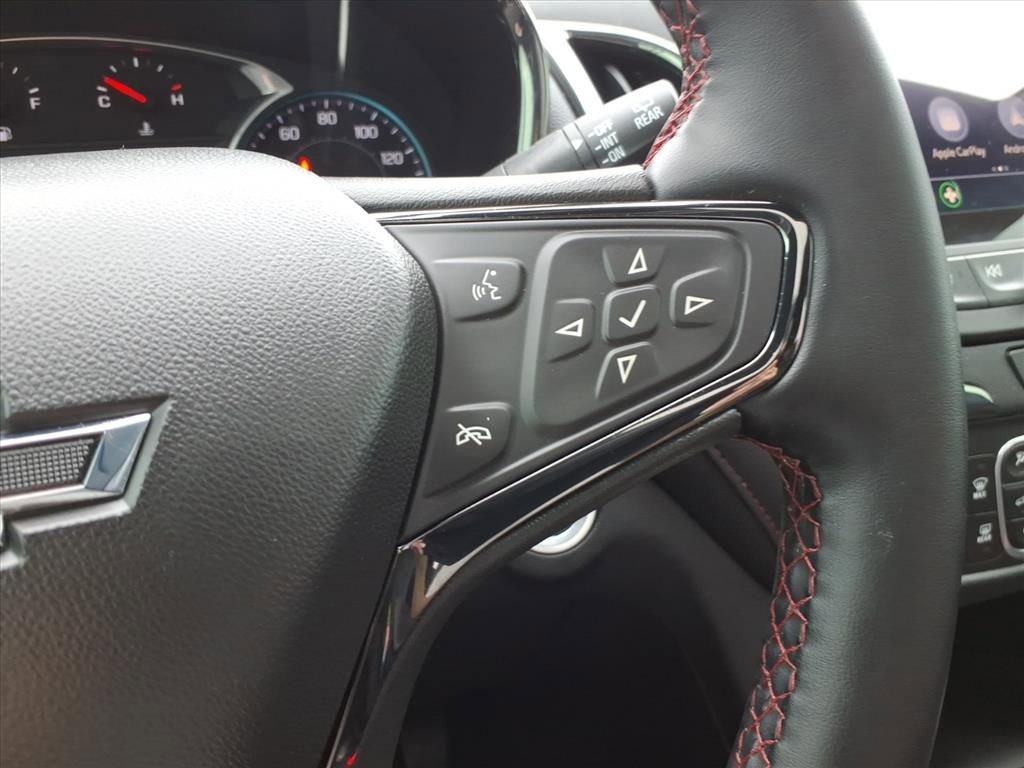 Used 2024 Chevrolet Equinox RS w/ RS Leather Package image 23