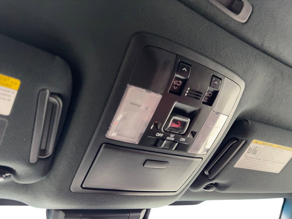 Used 2022 Lexus GX 460 Premium w/ Premium Plus Package image 75