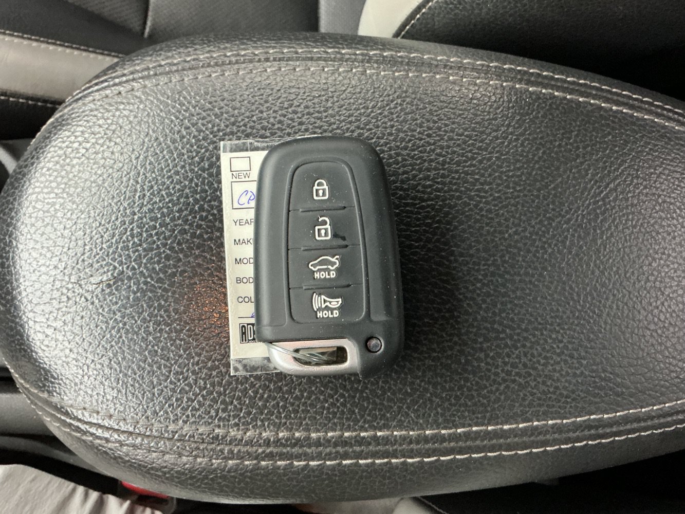 Used 2016 Hyundai Veloster Turbo FWD image 37