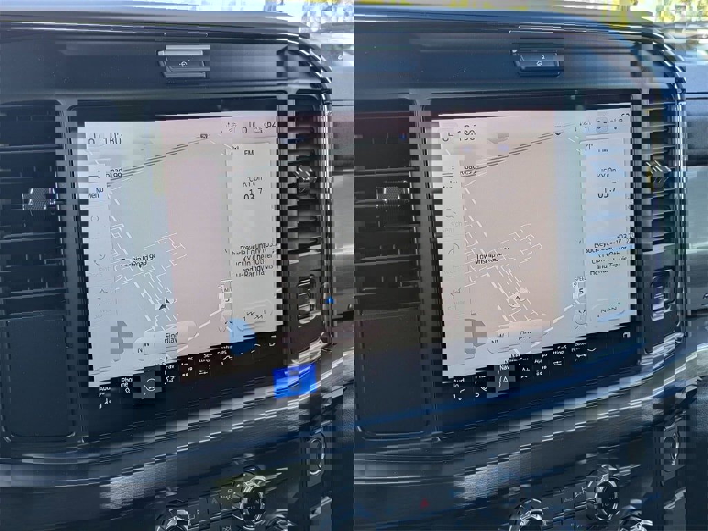 New 2026 Ford F250 Lariat w/ FX4 Off-Road Package image 15