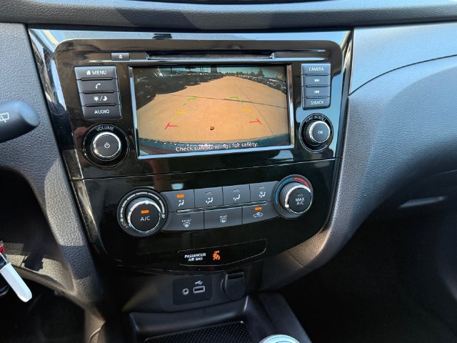 Used 2019 Nissan Rogue Sport S w/ Appearance Package FWD image 10