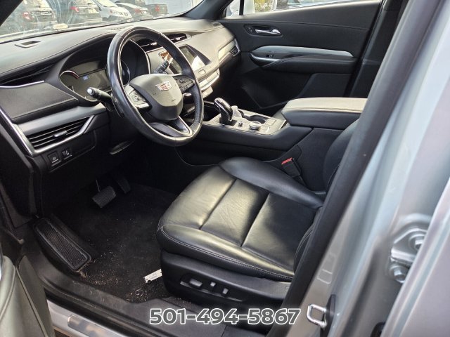 Used 2020 Cadillac XT4 Premium Luxury FWD image 5