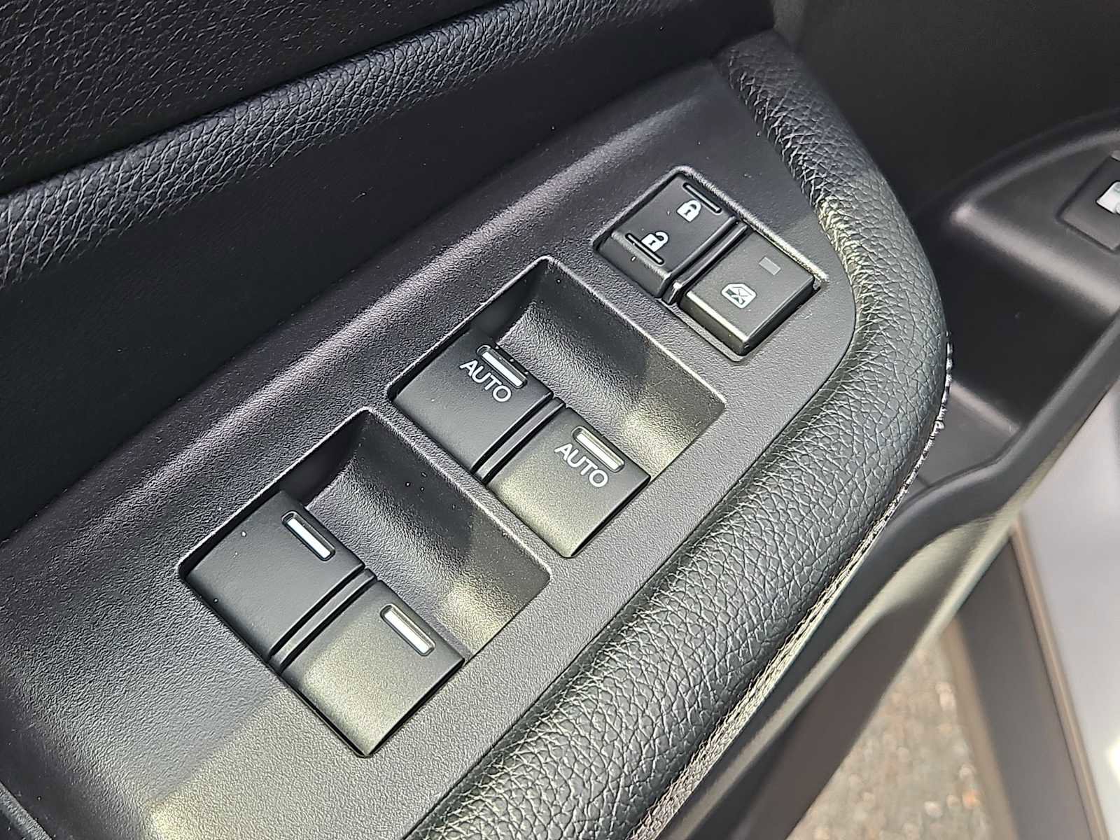 Used 2019 Honda Ridgeline RTL-E image 12