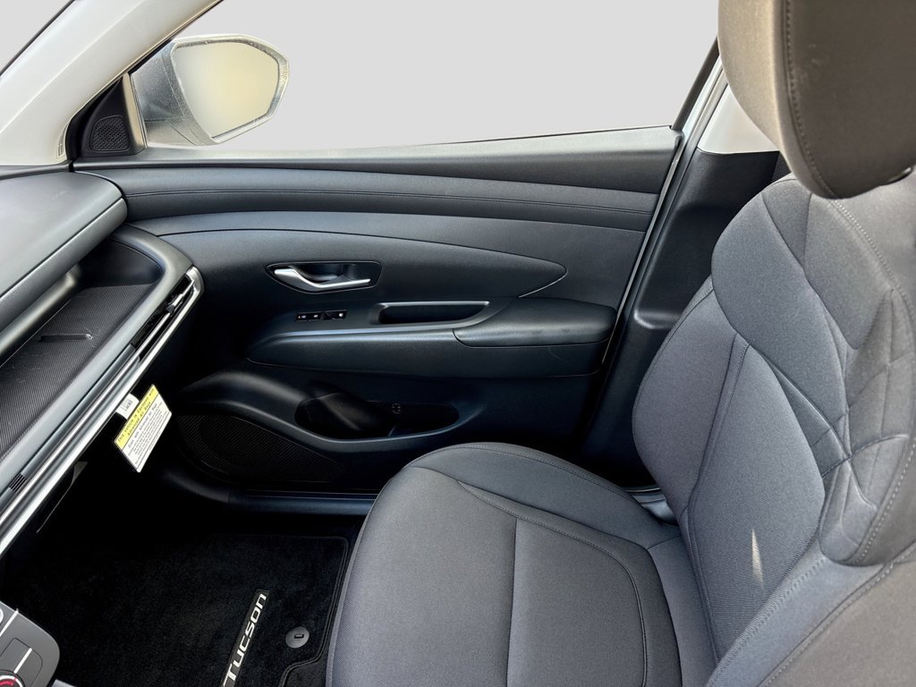 Certified 2025 Hyundai Tucson SE AWD/4WD image 21