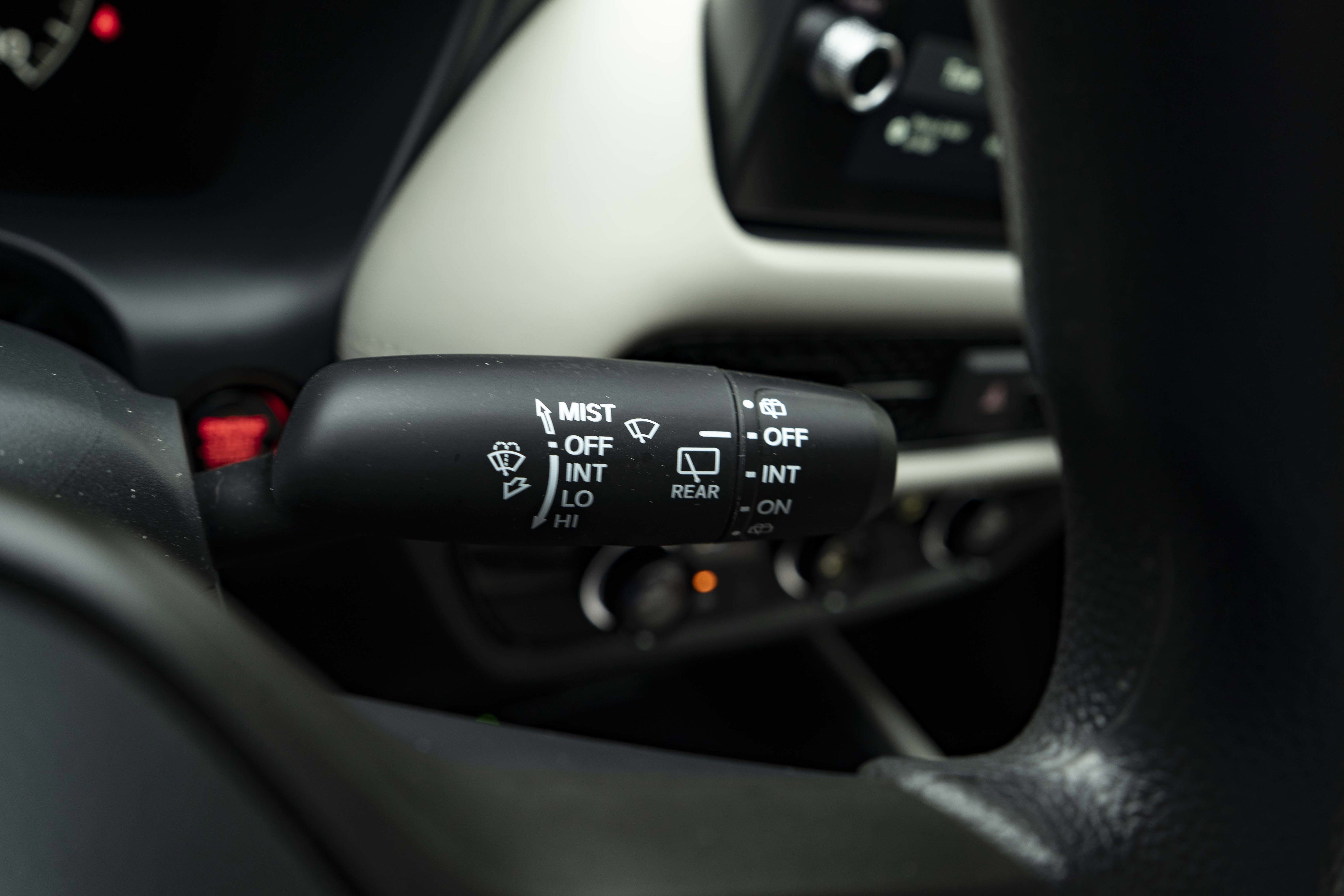 Certified 2026 Honda HR-V LX image 24