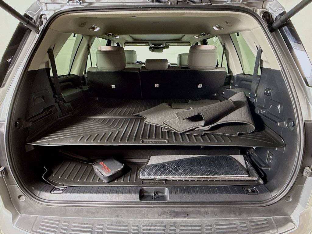 Used 2024 Toyota Sequoia Limited RWD image 27