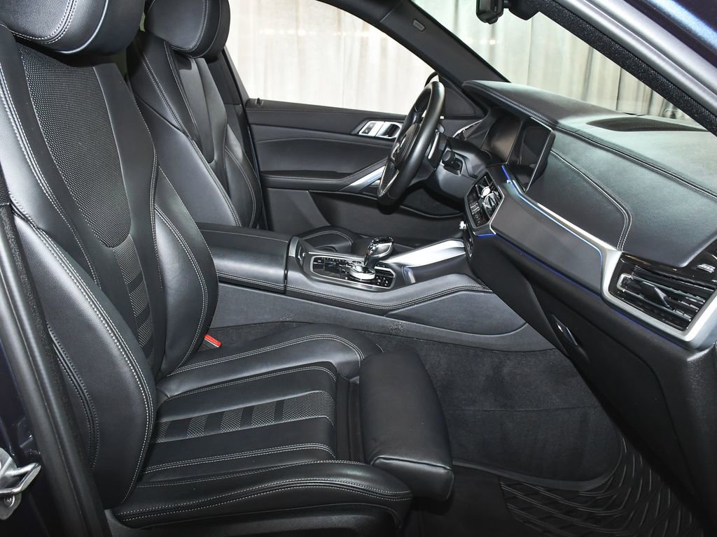 Used 2022 BMW X6 xDrive40i w/ Executive Package image 63