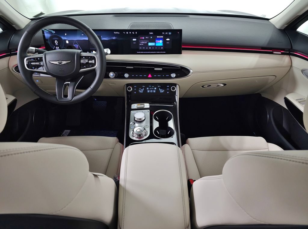 New 2027 Genesis GV70 2.5T AWD/4WD image 8
