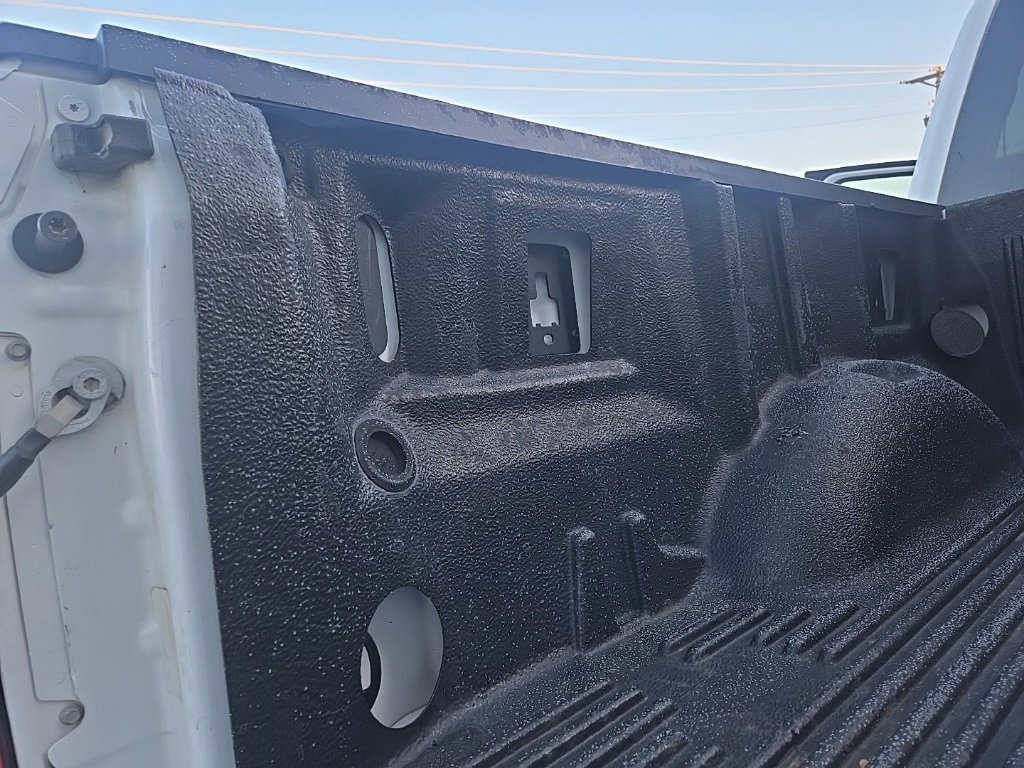 Used 2015 Ford F150 XLT image 24