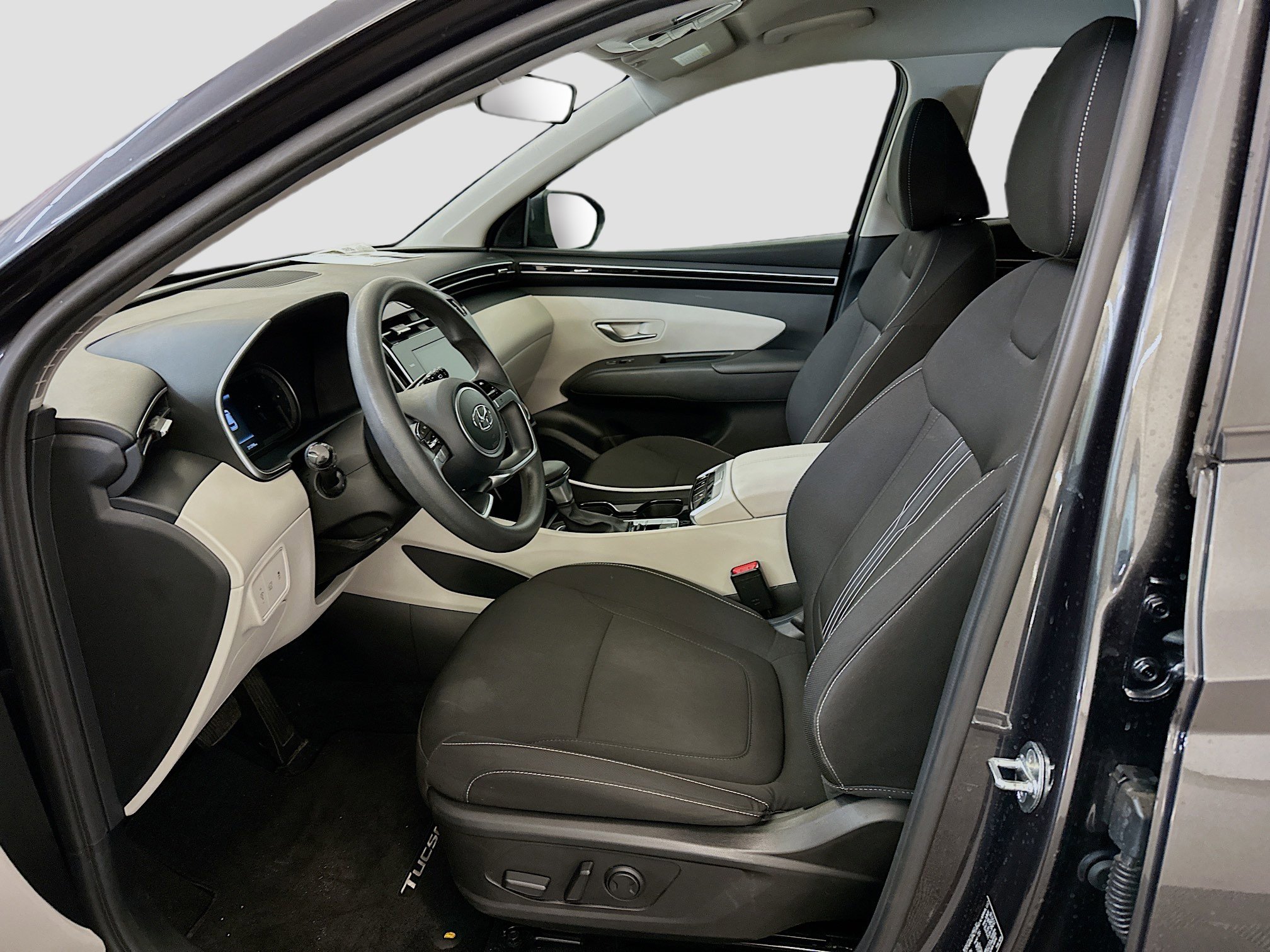 Used 2023 Hyundai Tucson SEL image 13