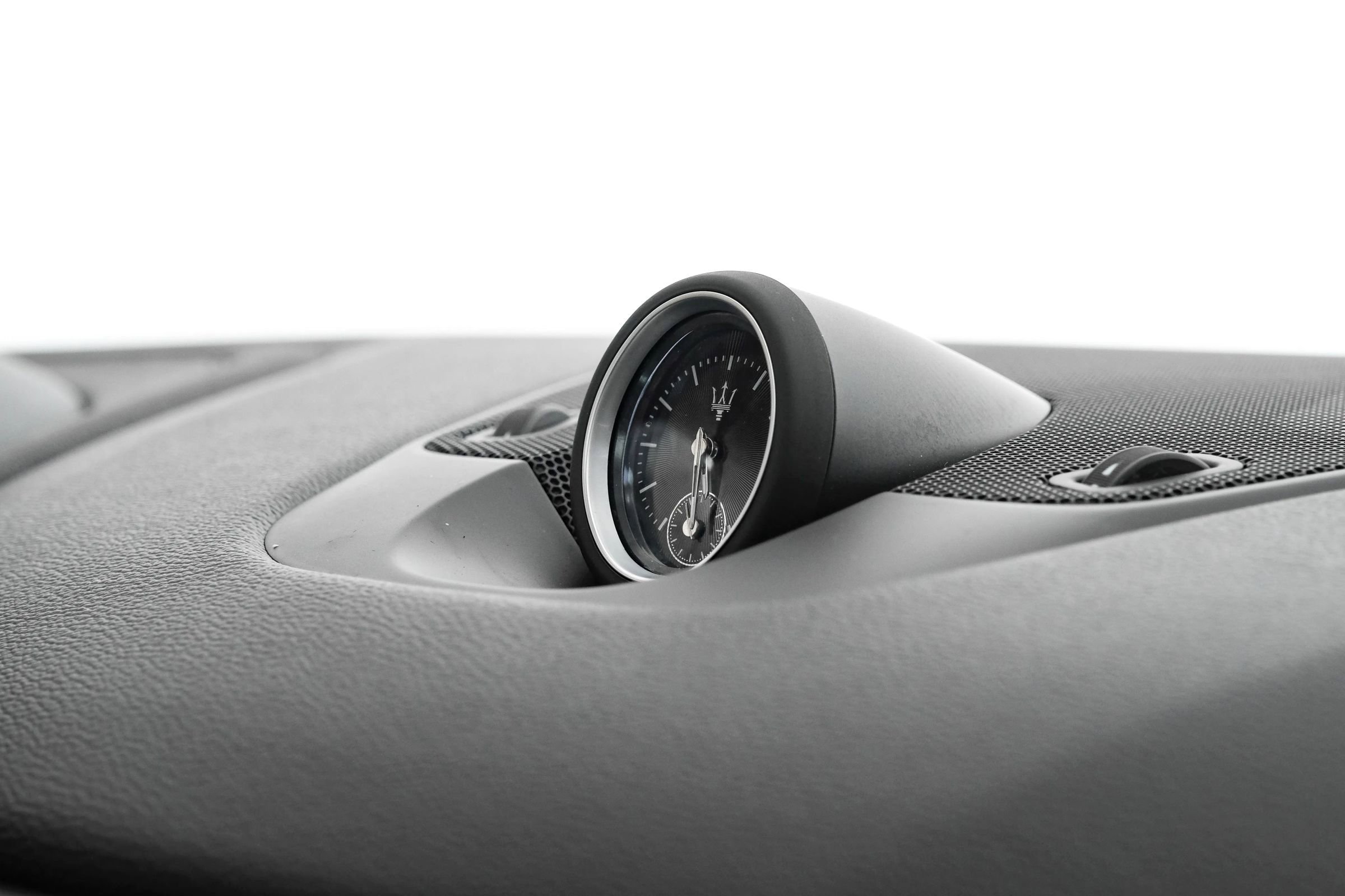 Used 2022 Maserati Levante GT image 34