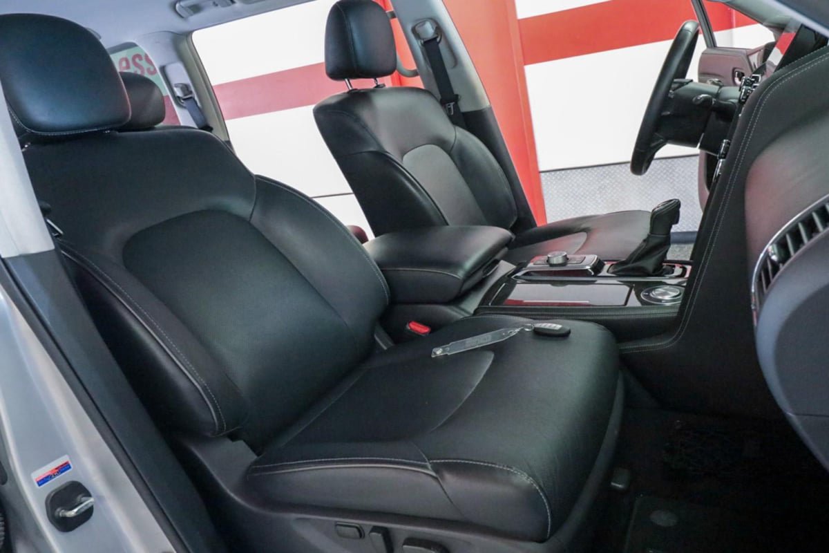 Used 2023 INFINITI QX80 Luxe w/ Cargo Package RWD image 25