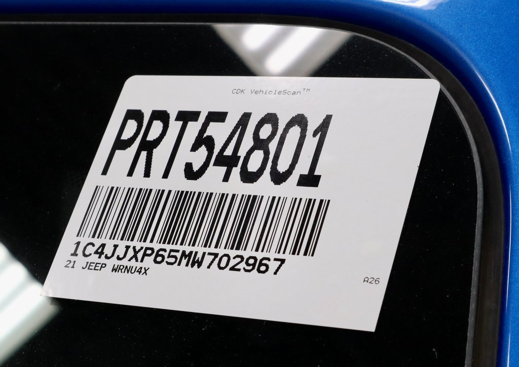 Used 2021 Jeep Wrangler Unlimited Sahara w/ Dual Top Group image 38