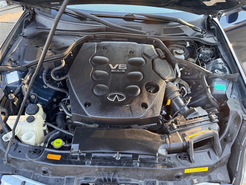 Used 2004 INFINITI G35 Sedan w/ Aero Pkg image 16