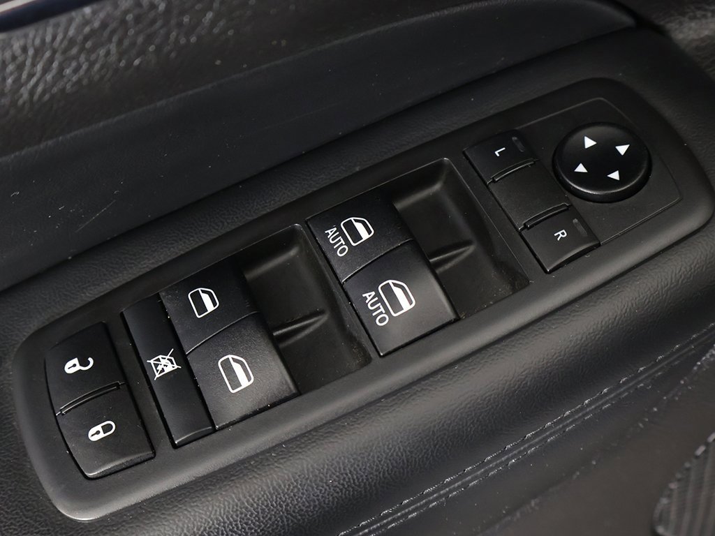 Used 2021 Jeep Grand Cherokee Limited image 39