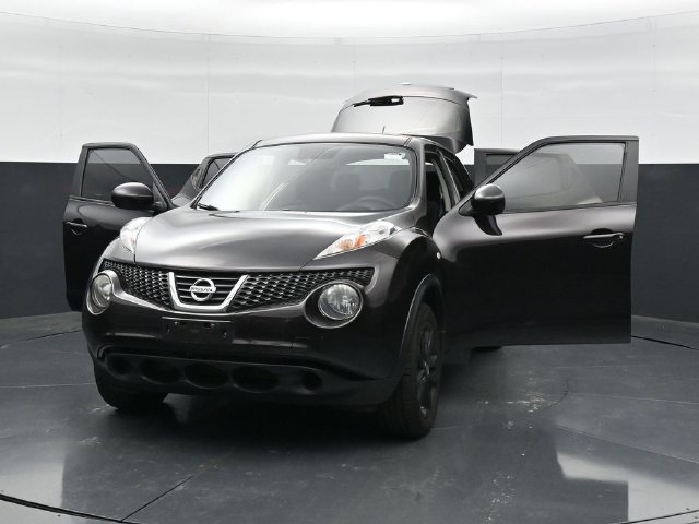 Used 2014 Nissan Juke S FWD image 49