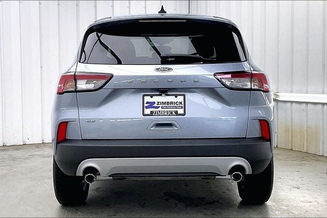Used 2022 Ford Escape SE w/ Cold Weather Package AWD/4WD image 4