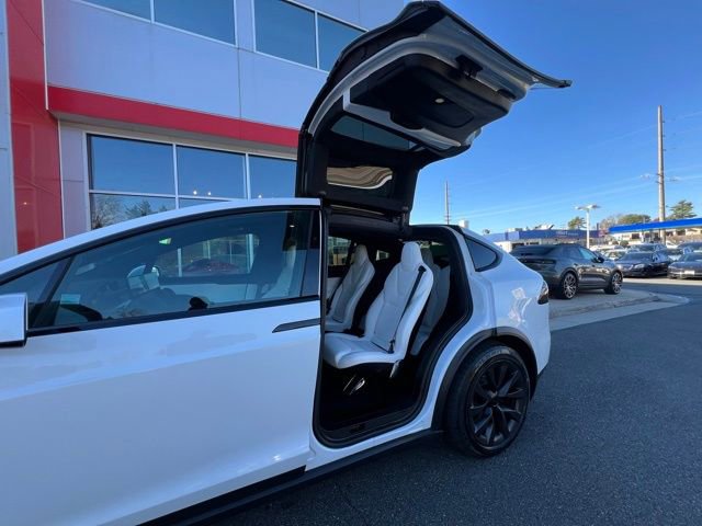 Used 2023 Tesla Model X Plaid image 26